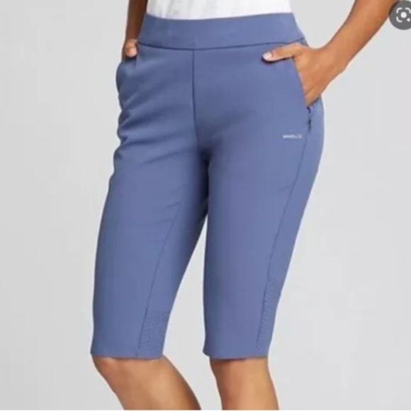 Women's Cutter & Buck Knee Length Golf Shorts Tailored Seams & Comfy Waistband - Picture 1 of 8